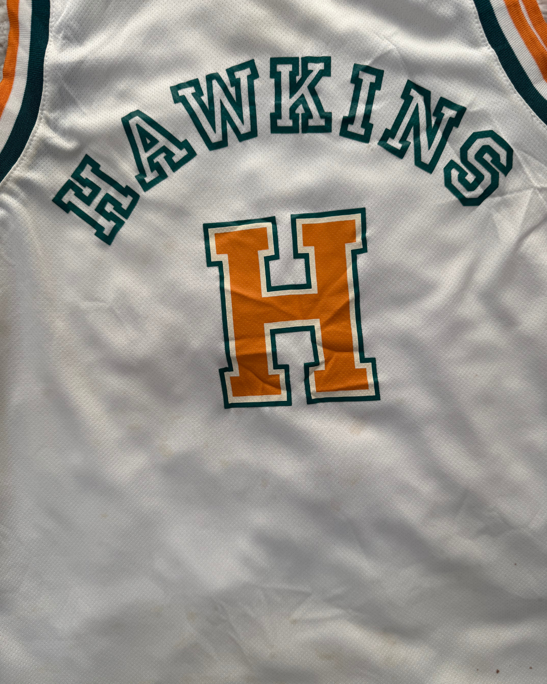 STRANGER THINGS Hawkins # 4 Basketball Official Jersey - S