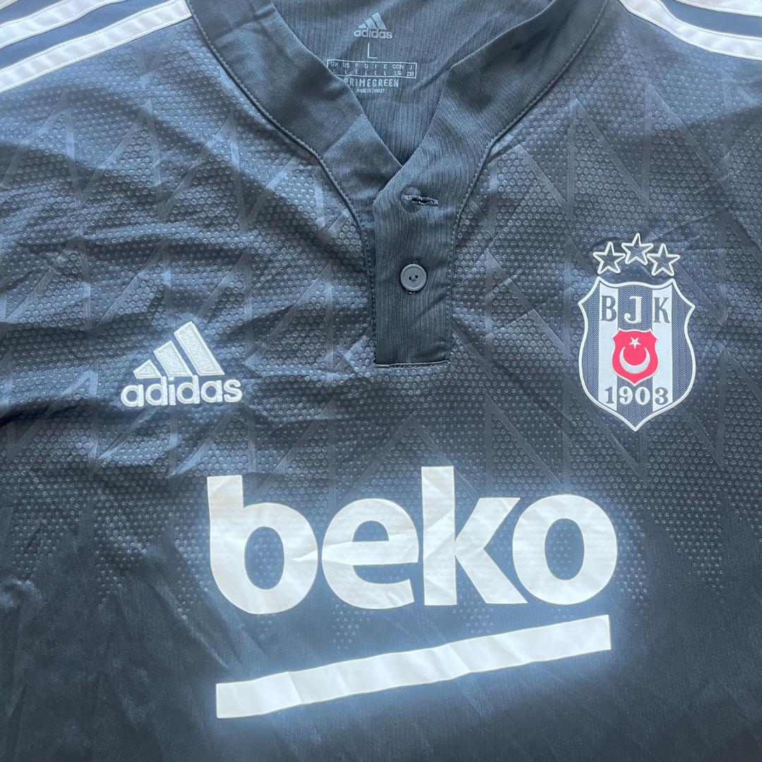 Besiktas 2021-2022 Away Football Jersey - M